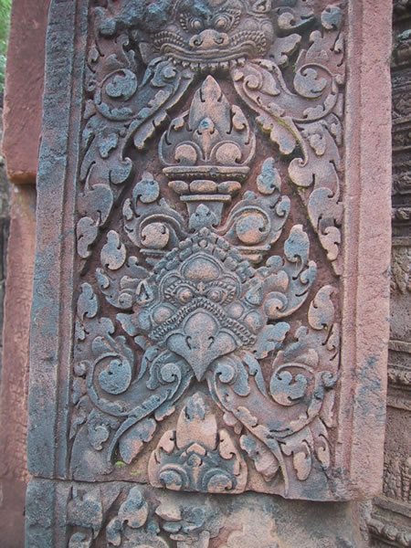 Banteay Srei Pillar Detail