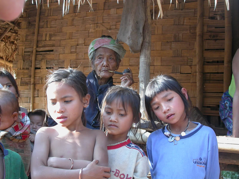 Old Grandma With Young Kids, Tobacco Pipe